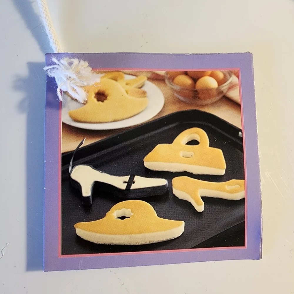 Williams Sonoma Fashion Plate Pancake Molds/cutters. Set Of 3. Shoe Purse Hat.